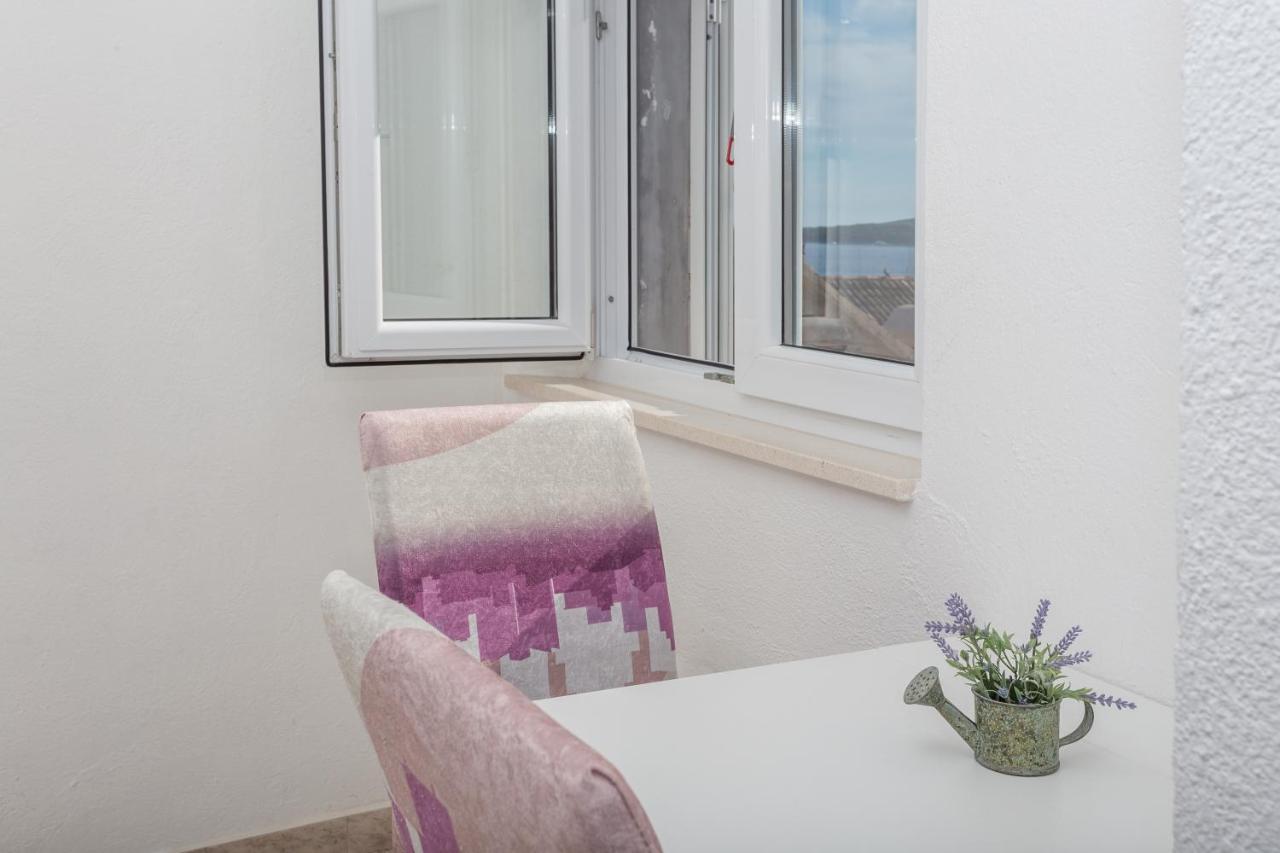 Apartments Nona 1 Хвар Экстерьер фото