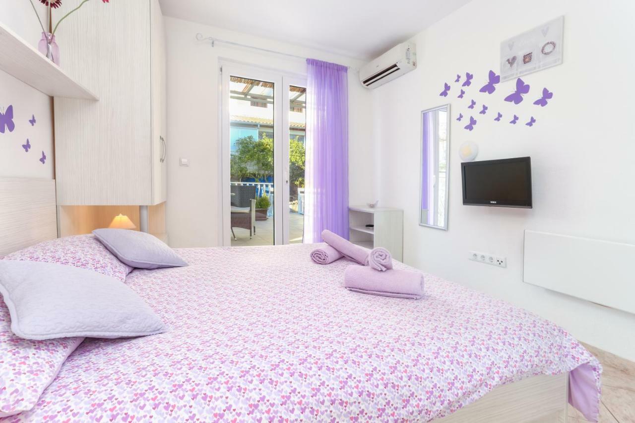 Apartments Nona 1 Хвар Экстерьер фото