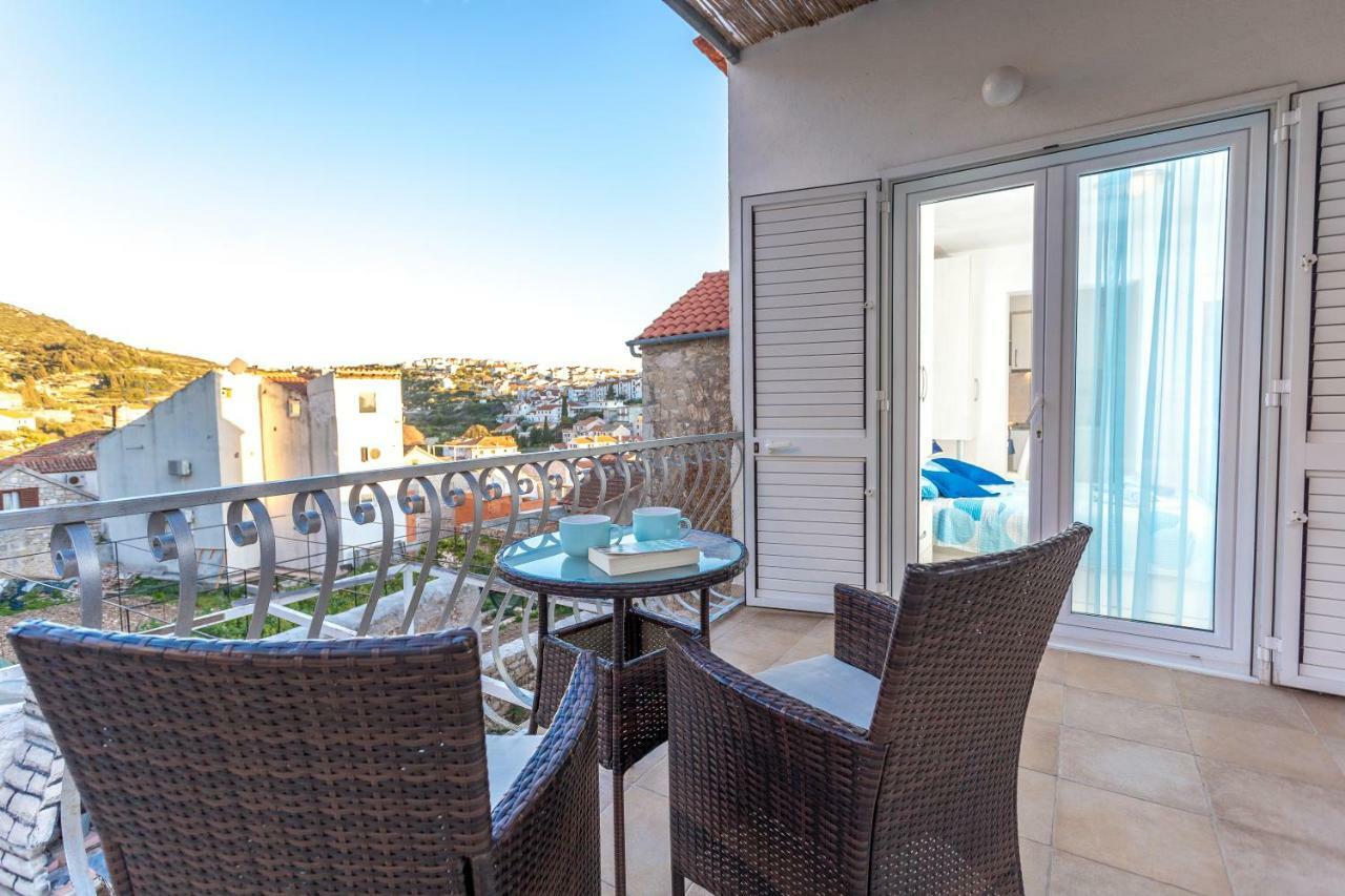 Apartments Nona 1 Хвар Экстерьер фото